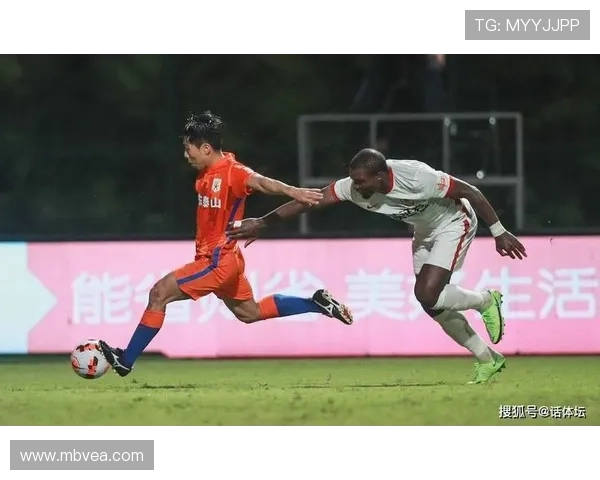 杭州篮球队边路渗透战术解析与实战应用探讨